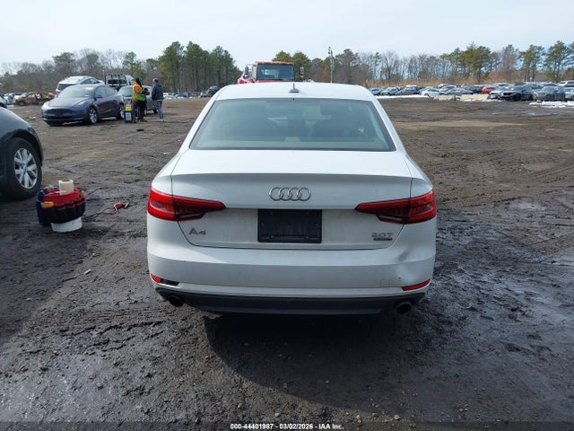 Aukcja sprzedaży 2017 Audi A4 2.0t Premium, vin: WAUANAF48HA180594, numer aukcji: 44401987