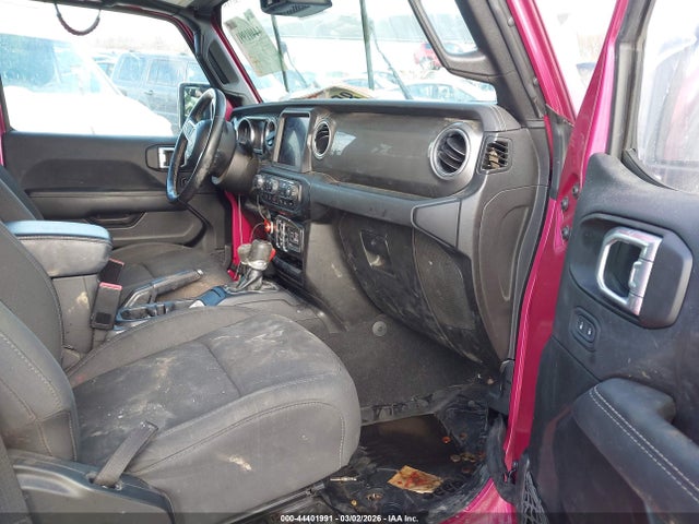 2022 JEEP WRANGLER UNLIMITED 1C4HJXEG8NW126481 Photo 4