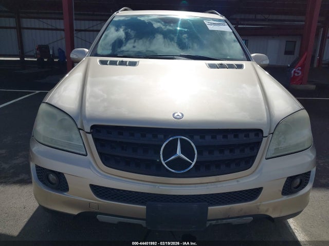44401992 :رقم المزاد ، 4JGBB86E56A082374 vin ، 2006 Mercedes-benz Ml 350 4matic مزاد بيع