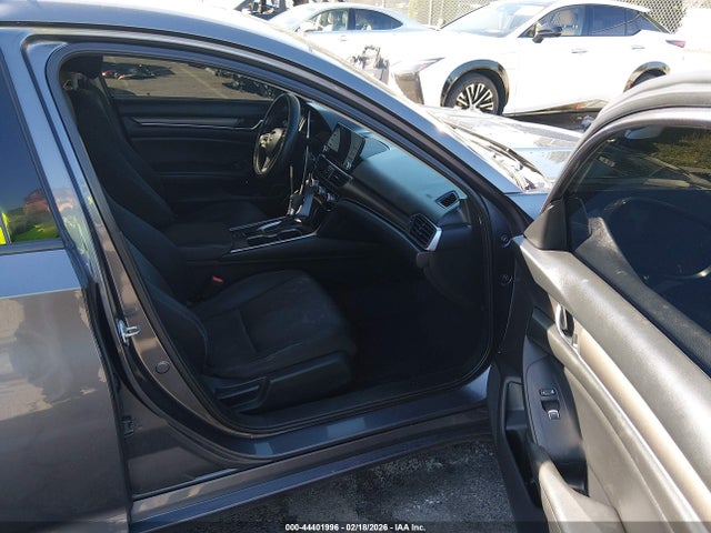 1HGCV1F19KA026552 Honda ACCORD LX