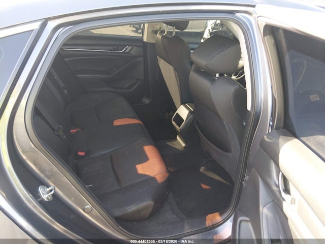 1HGCV1F19KA026552 Honda ACCORD LX