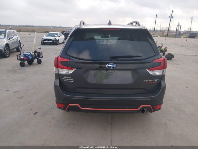 2022 Subaru Forester Sport მანქანა იყიდება აუქციონზე, vin: JF2SKAJC9NH404829, აუქციონის ნომერი: 44402001