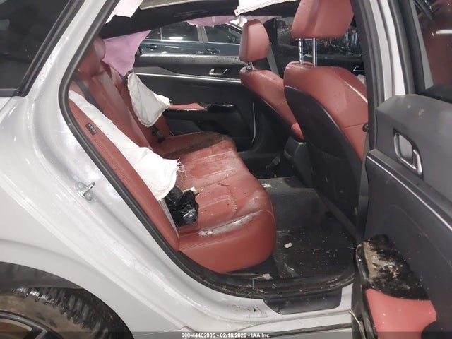 KNAG64J70S5363076 KIA K5 Gt-line