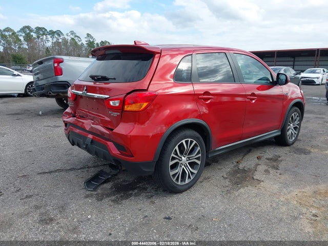 2018 MITSUBISHI OUTLANDER SPORT JA4AP3AU5JU023541 Photo 3