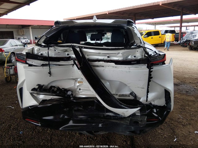 Продажа на аукционе авто 2023 Lexus Rz 450e Luxury, vin: JTJAAAAB7PA008265, номер лота: 44402010