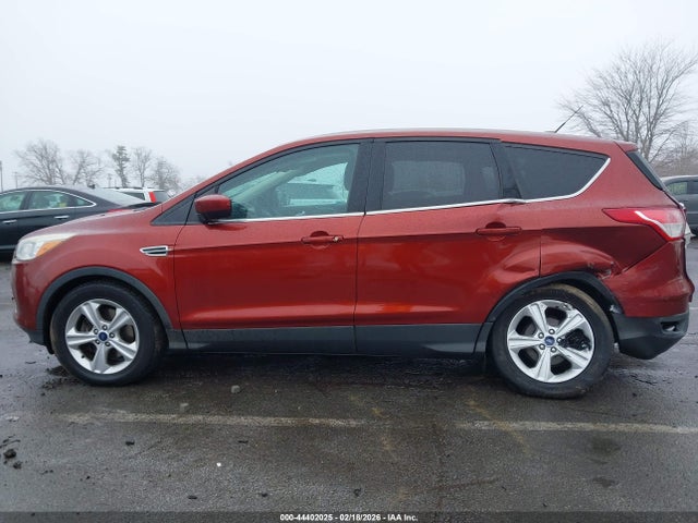 44402025 :رقم المزاد ، 1FMCU9G94FUB23744 vin ، 2015 Ford Escape Se مزاد بيع