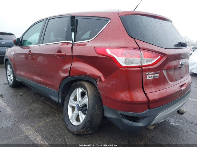 44402025 :رقم المزاد ، 1FMCU9G94FUB23744 vin ، 2015 Ford Escape Se مزاد بيع