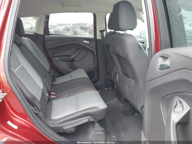 44402025 :رقم المزاد ، 1FMCU9G94FUB23744 vin ، 2015 Ford Escape Se مزاد بيع