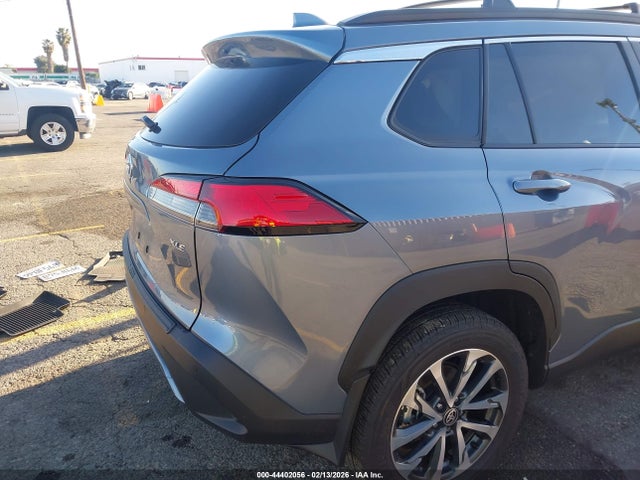 Toyota Corolla Cross Xle 2024 7MUDAAAG4RV108489 Image 4
