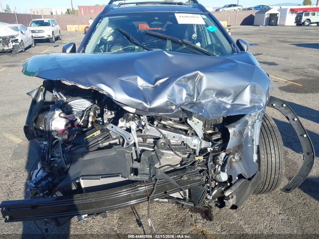 Toyota Corolla Cross Xle 2024 7MUDAAAG4RV108489 Image 6