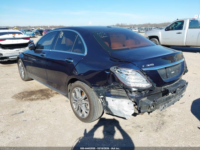 2016 Mercedes-benz C 300 4matic მანქანა იყიდება აუქციონზე, vin: 55SWF4KB4GU154333, აუქციონის ნომერი: 44402058