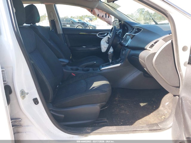 3N1AB7AP5KY284028 Nissan SENTRA SV
