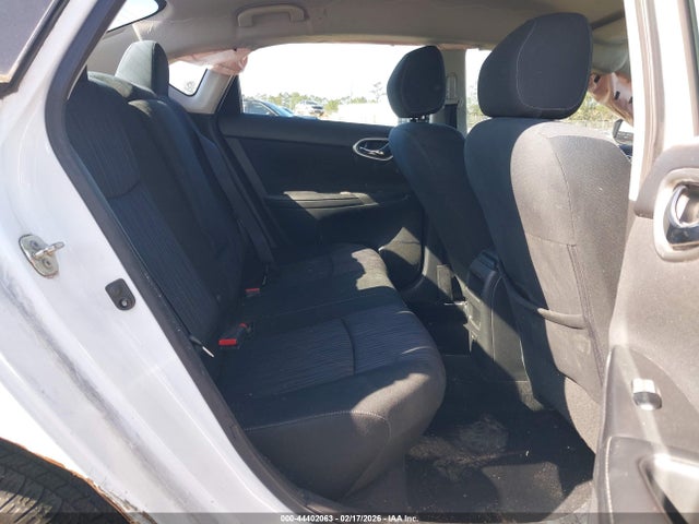 3N1AB7AP5KY284028 Nissan SENTRA SV