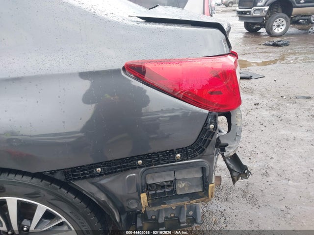 4S3BNAC68J3039774 Subaru Legacy 2.5i Premium