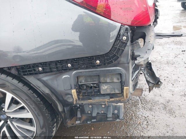 4S3BNAC68J3039774 Subaru Legacy 2.5i Premium