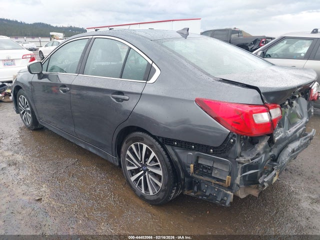 4S3BNAC68J3039774 Subaru Legacy 2.5i Premium
