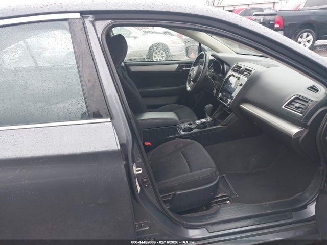 4S3BNAC68J3039774 Subaru Legacy 2.5i Premium