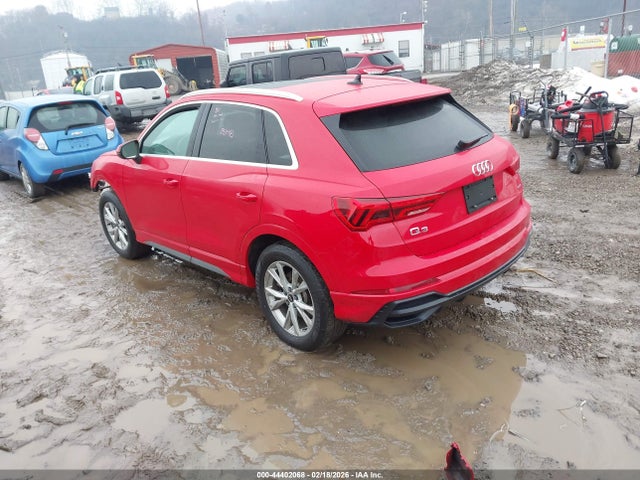 2021 AUDI Q3 WA1EECF31M1117235 Photo 2