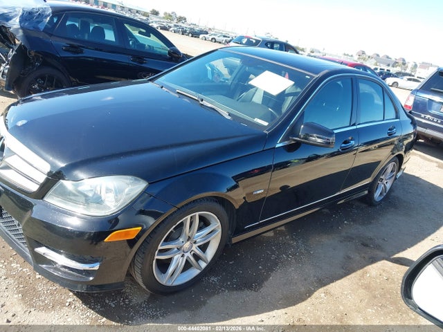 Продажа на аукционе авто 2012 Mercedes-benz C 250 Sport, vin: WDDGF4HB4CA598222, номер лота: 44402081