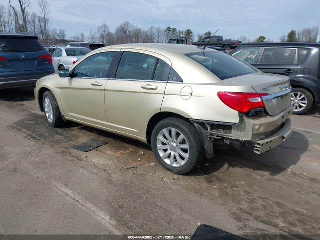 Aukcja sprzedaży 2011 Chrysler 200 Touring, vin: 1C3BC1FB5BN500731, numer aukcji: 44402082
