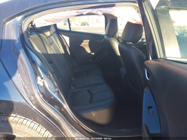 Aukcja sprzedaży 2018 Mazda Mazda3 Touring, vin: 3MZBN1V33JM191136, numer aukcji: 44402120