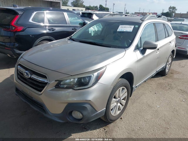 4S4BSAFC6K3381649 Subaru Outback 2.5i Premium