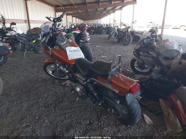 2000 HARLEY-DAVIDSON FXDWG 1HD1GEV10YY311521 Photo 2