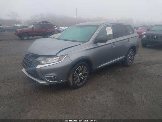2016 MITSUBISHI OUTLANDER JA4AD2A31GZ008377 Photo 1