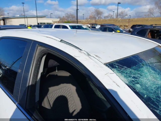 2GNAXUEV9M6157204 Chevrolet Equinox Awd Lt