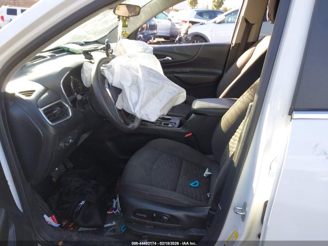 2GNAXUEV9M6157204 Chevrolet Equinox Awd Lt
