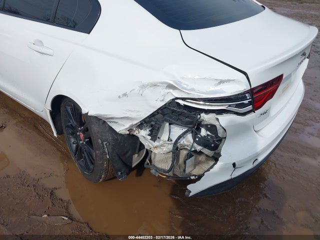 2020 JAGUAR XE SAJAJ4FXXLCP63449 Photo 5