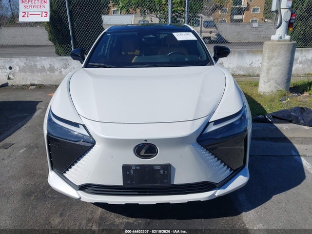 JTJAAAAB4PA020826 Lexus Rz 450e Premium