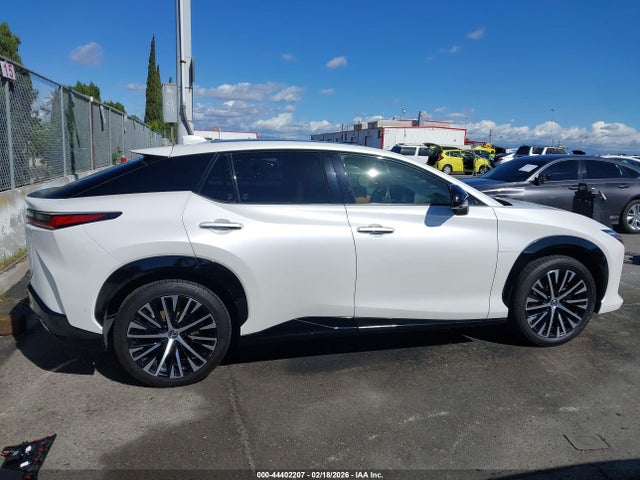 JTJAAAAB4PA020826 Lexus Rz 450e Premium