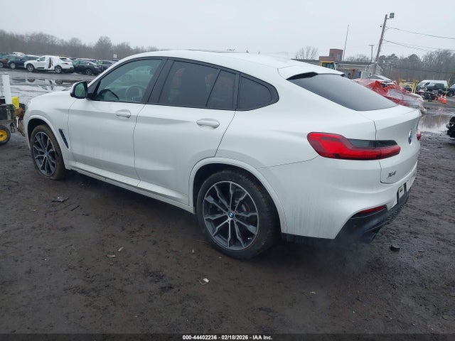 2019 BMW X4 5UXUJ3C54KLG54395 Photo 2