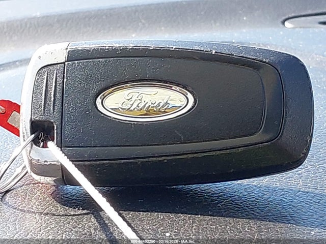 3FA6P0HD9HR320772 Ford FUSION SE