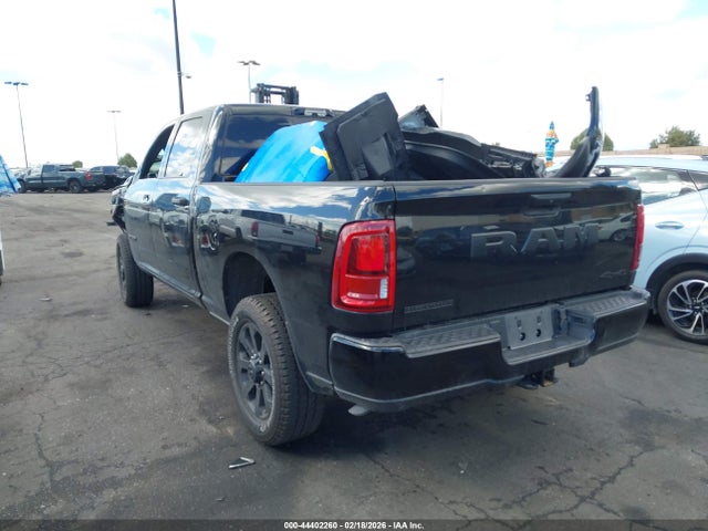 3C63R3DL3SG559718 RAM 3500 Big Horn 4x4 6&#039;4 Box