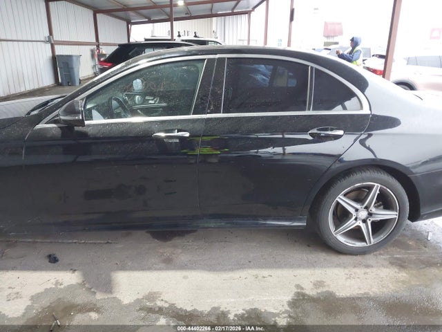 WDDZF4JB9HA144123 Mercedes-Benz E 300