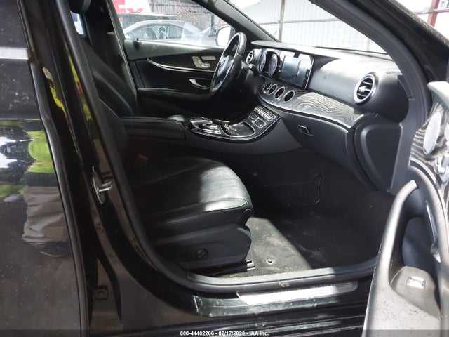 WDDZF4JB9HA144123 Mercedes-Benz E 300