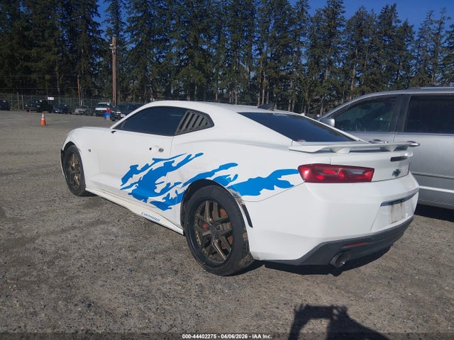 2016 CHEVROLET CAMARO 1G1FB1RS3G0152419 Photo 2