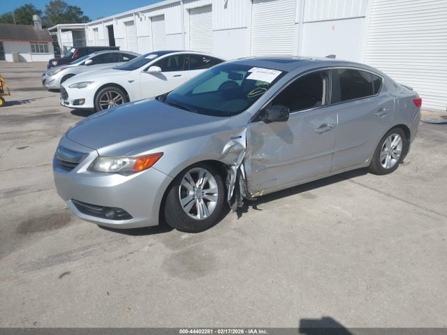 2013 Acura Ilx Hybrid 1.5l მანქანა იყიდება აუქციონზე, vin: 19VDE3F76DE300978, აუქციონის ნომერი: 44402281