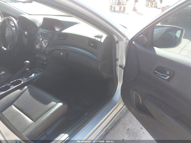 2013 Acura Ilx Hybrid 1.5l მანქანა იყიდება აუქციონზე, vin: 19VDE3F76DE300978, აუქციონის ნომერი: 44402281