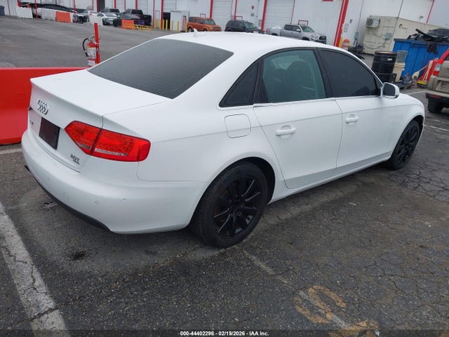2011 AUDI A4 WAUFFAFL4BN008265 Photo 3