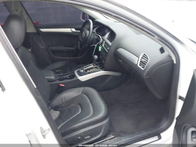 2011 AUDI A4 WAUFFAFL4BN008265 Photo 4