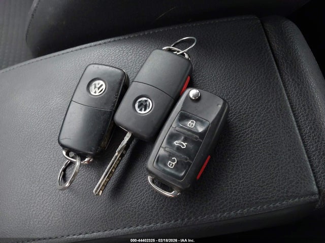Продаж на аукціоні авто 2015 Volkswagen Jetta 1.8t Se, vin: 3VWD17AJ2FM225540, номер лоту: 44402325