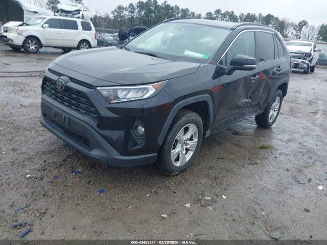 Toyota Rav4 Xle 2021 2T3W1RFV6MW105643 Image 2