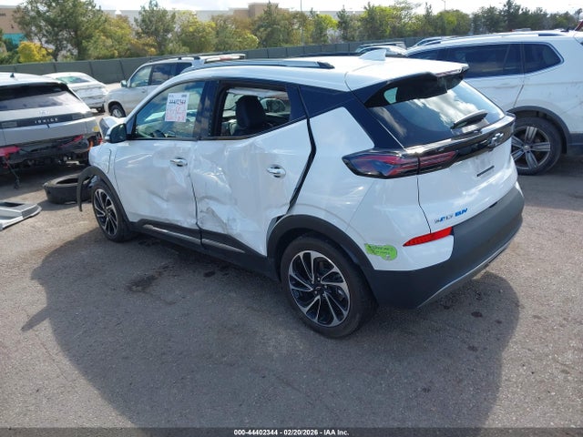 2023 CHEVROLET BOLT EUV 1G1FZ6S01P4114441 Photo 2