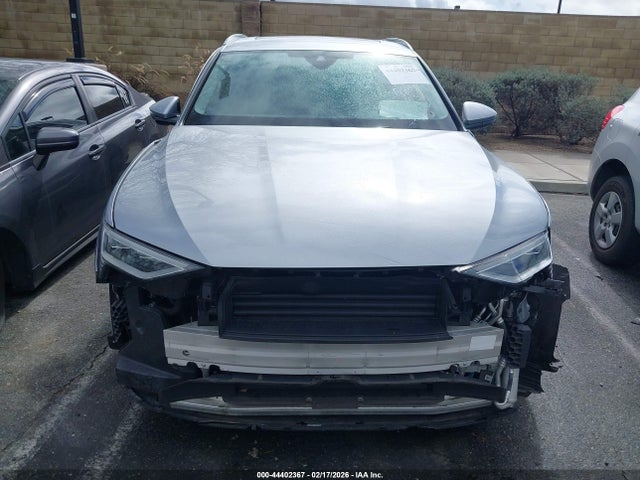 WA1AAAGE6NB020459 Audi E-tron Premium Quattro