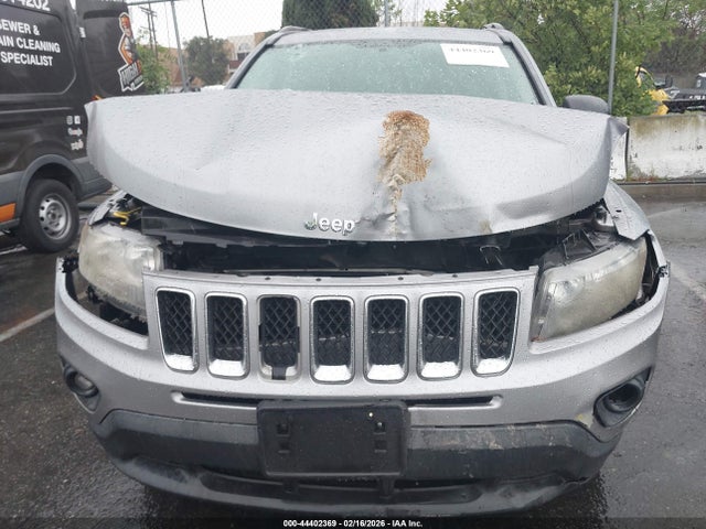 1C4NJCBA4GD621741 Jeep Compass Sport