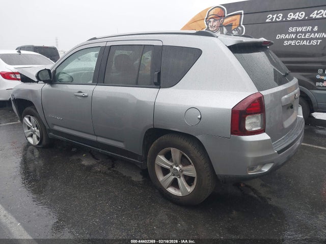 1C4NJCBA4GD621741 Jeep Compass Sport