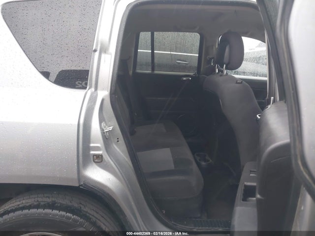 1C4NJCBA4GD621741 Jeep Compass Sport